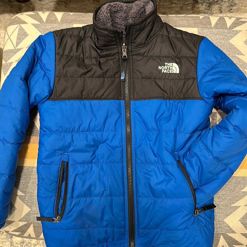 THE NORTH FACE Boy's Reversible Mount Chimborazo Jacket